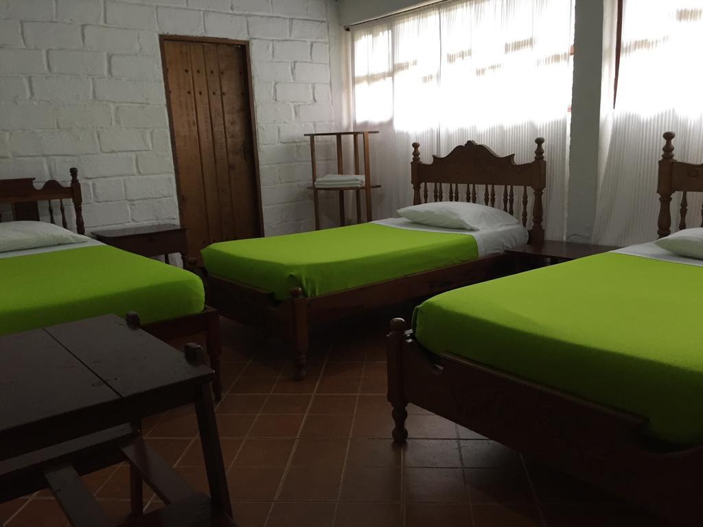 Hostal El Paisano Puerto Misahuallí Habitación foto